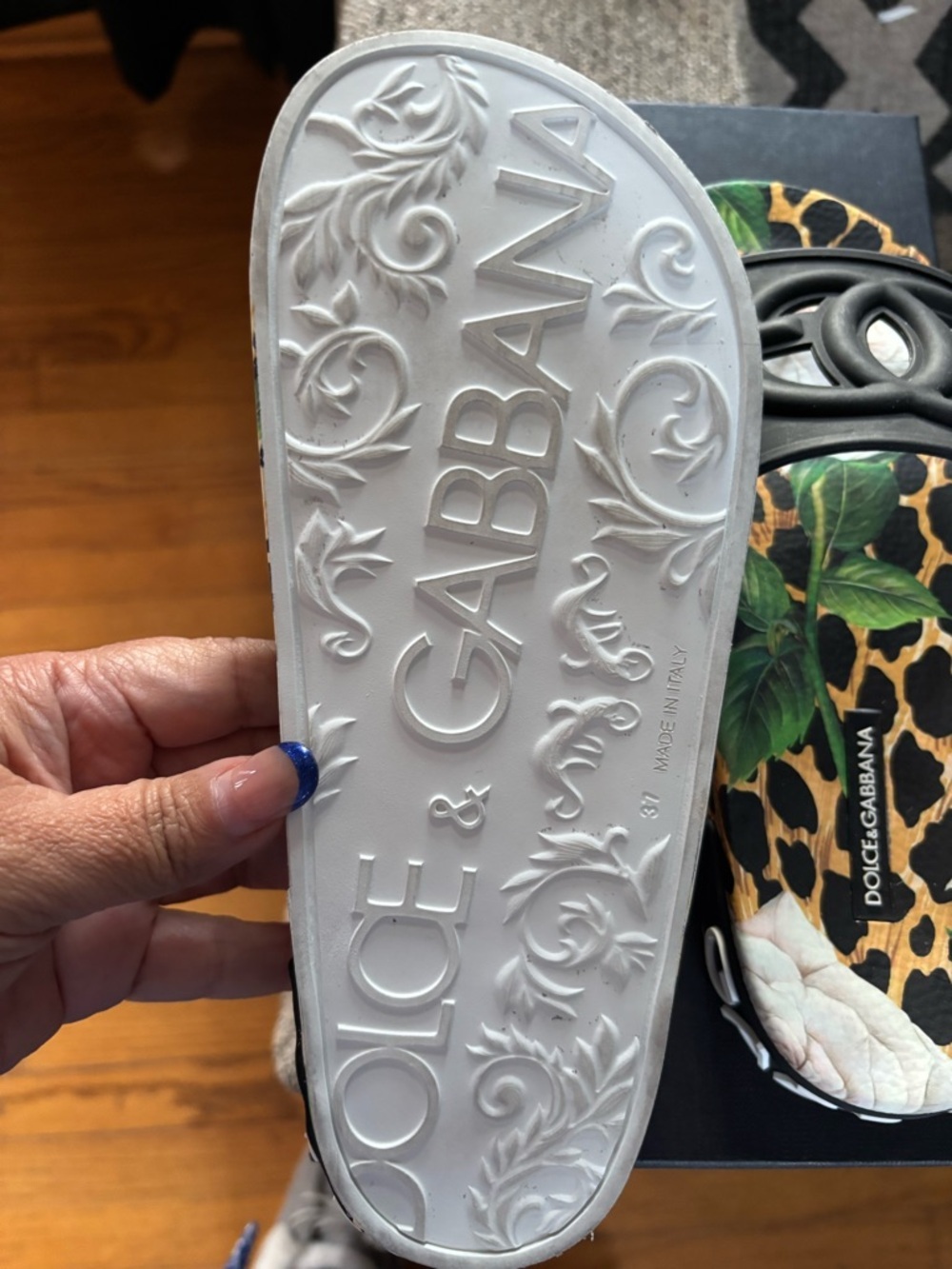 Dolce & Gabbana Black Logo Slide Sandals with Leopard and Green Floral Print - Picture 11 of 11